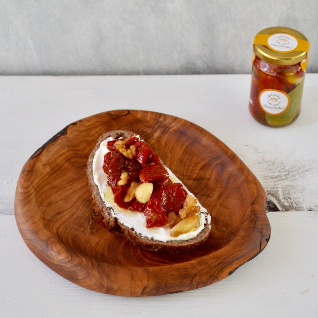 Mimas Garden Confi Garlic Dried Tomato Sauce